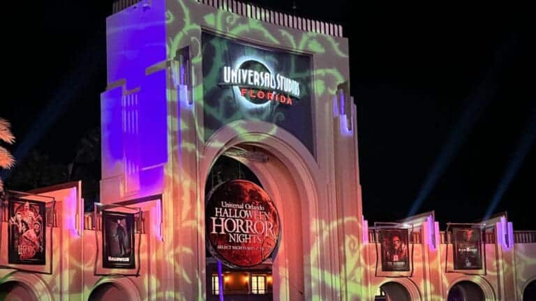Best Halloween Horror Nights Tips: Surviving the Night