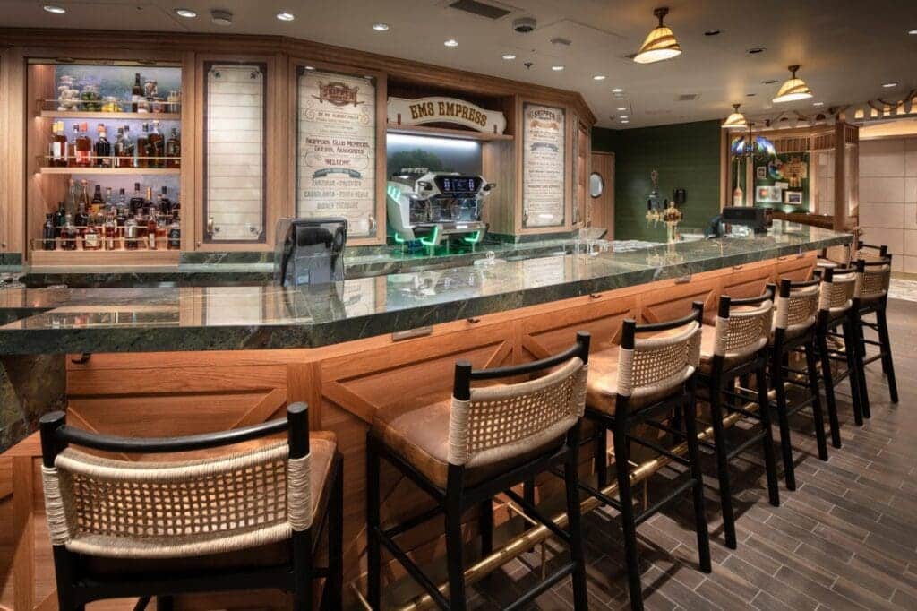 Disney Treasure Skipper Society Lounge