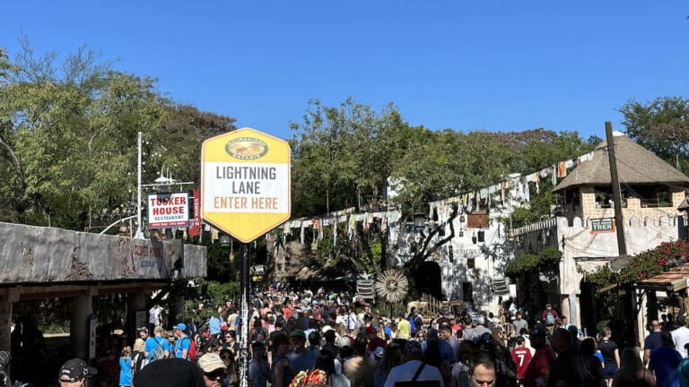 Top 3 Best Disney World Crowd Calendars in 2025