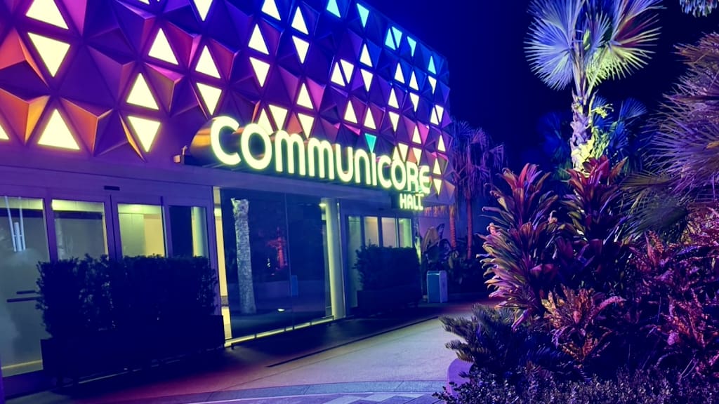 Communicore Hall Topiary Gallery