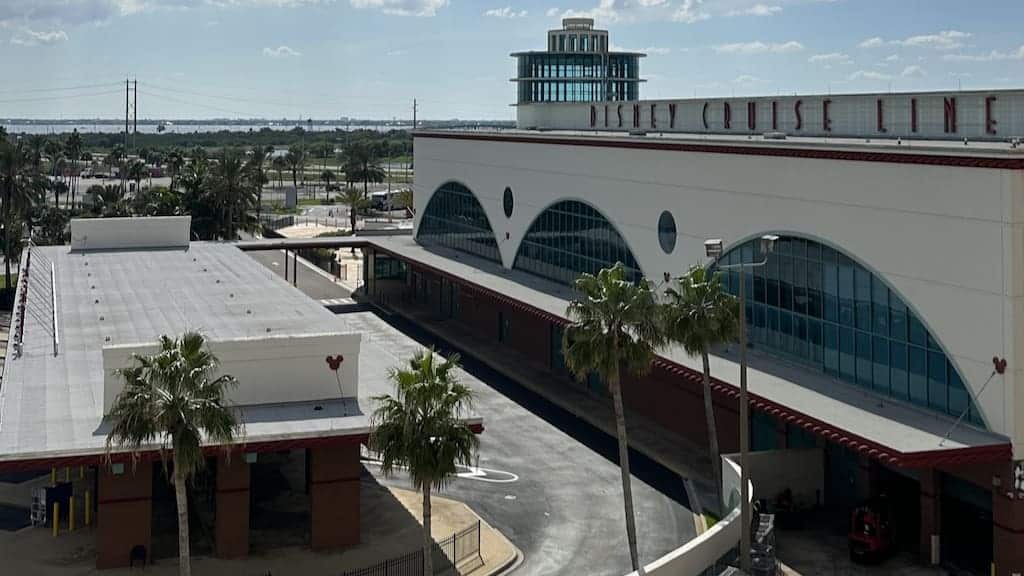 Disney Cruise Express Walk-Off