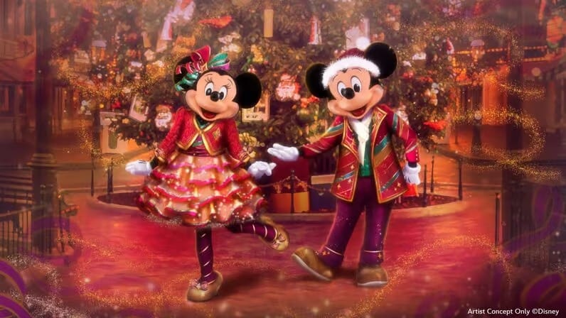 New Holiday Costumes for Mickey