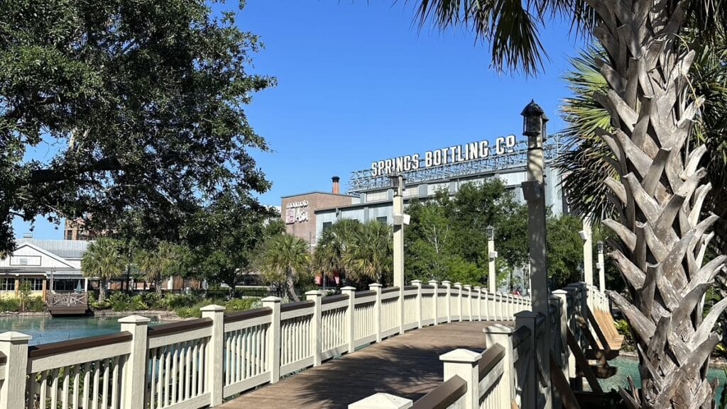 Vuori Is Coming to Disney Springs