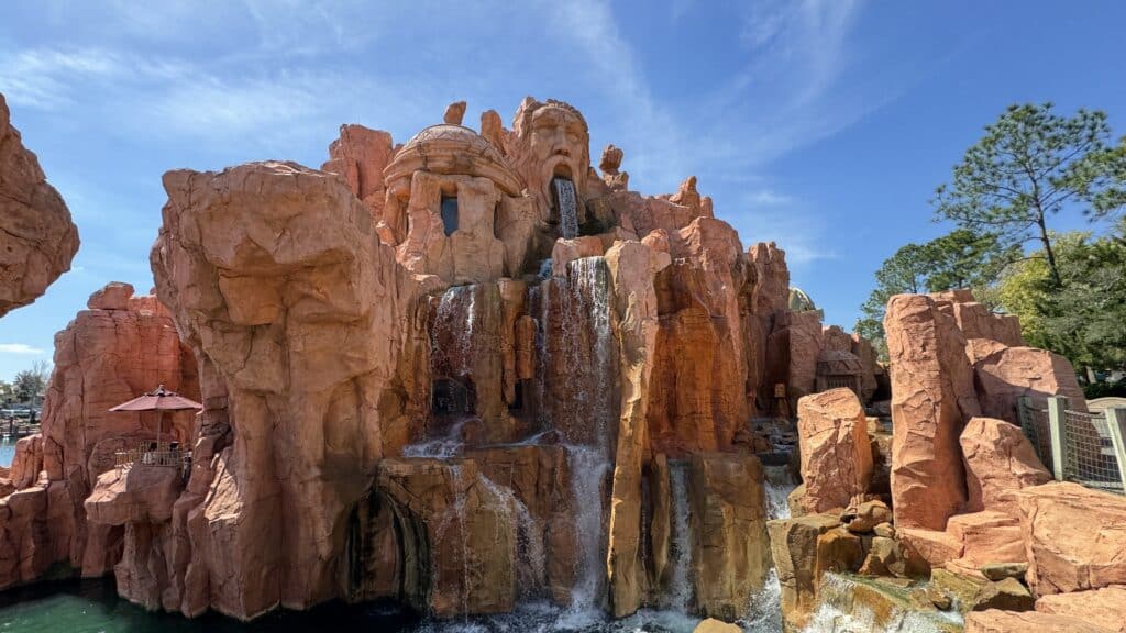 Mythos Restaurant Closing