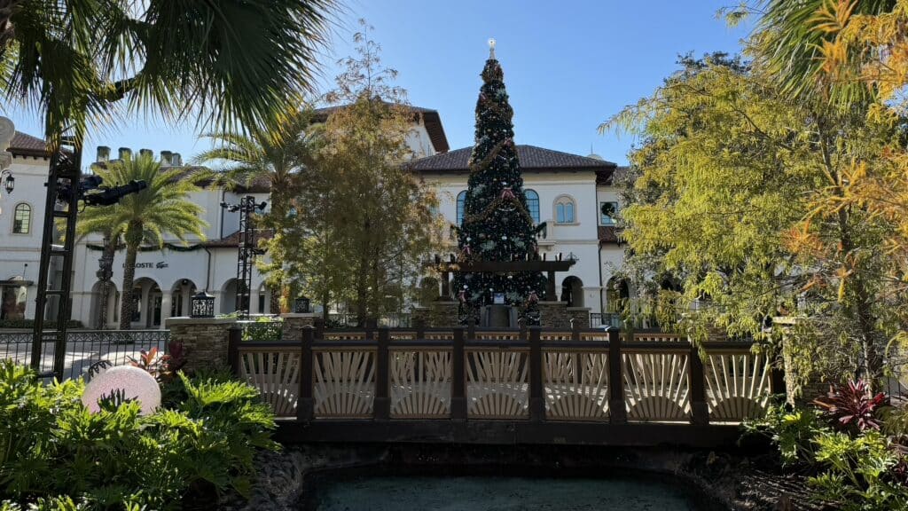 Disney Springs Holiday 2026