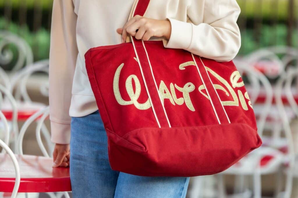 Two new Logo Mania colors coming to Walt Disney World and Disneyland Resort