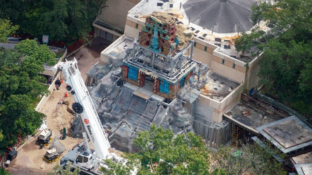 Indiana Jones Tropical Americas Construction